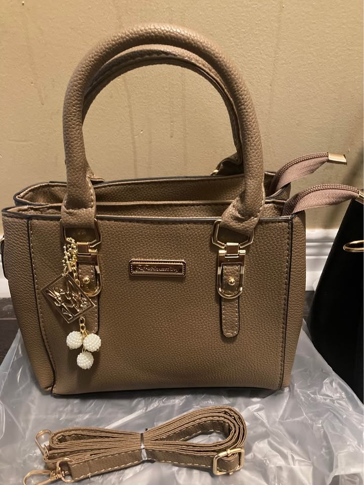 Small Black Handbag for Women - photo 3