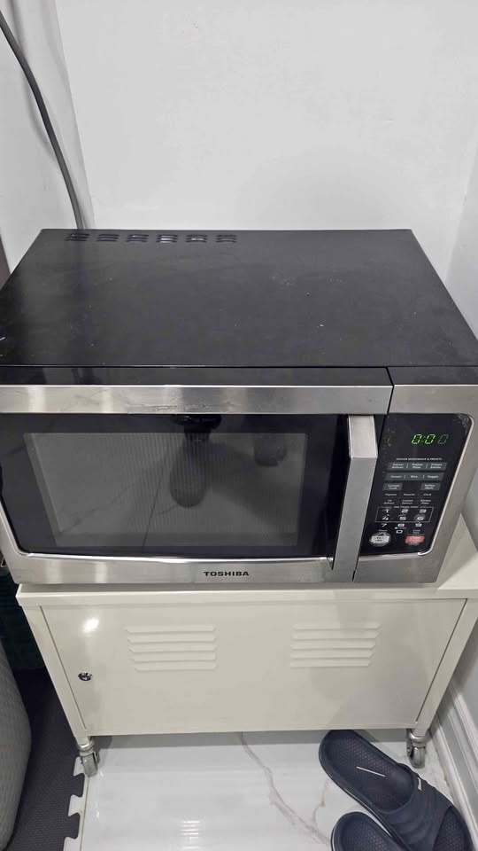 Toshiba Microwave