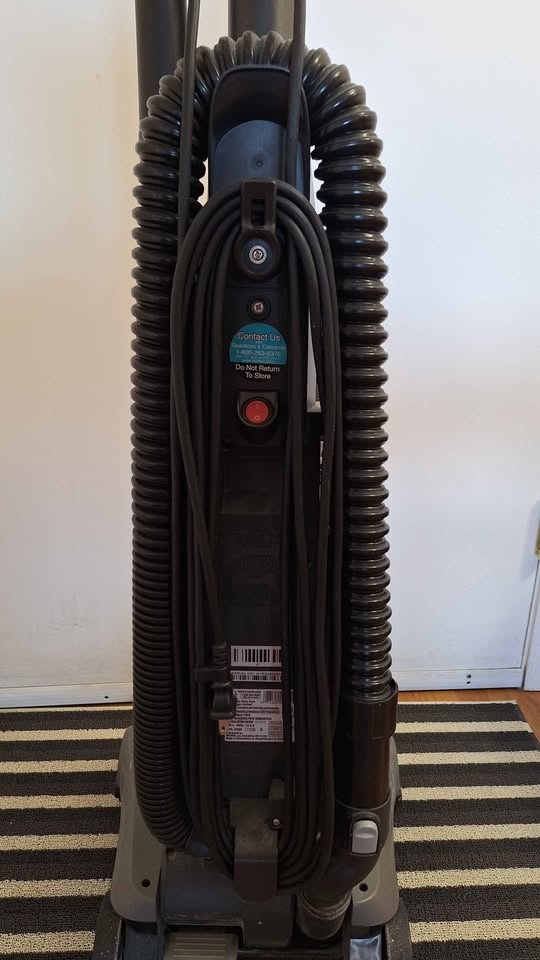 Hoover WindTunnel High Capacity Vacuum - photo 4
