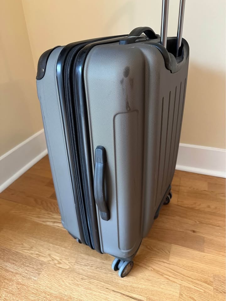 Kenneth Cole Reaction 27" Hardside Spinner - $40 - photo 4