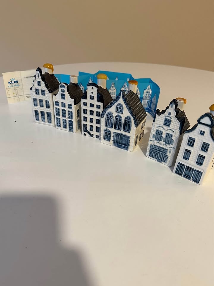 Vintage KLM Delft Blue Houses - Sealed Bols Gin Miniatures (Set - photo 2