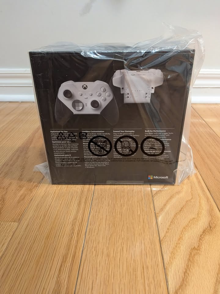 Xbox Elite Wireless Controller Series 2 - photo 2