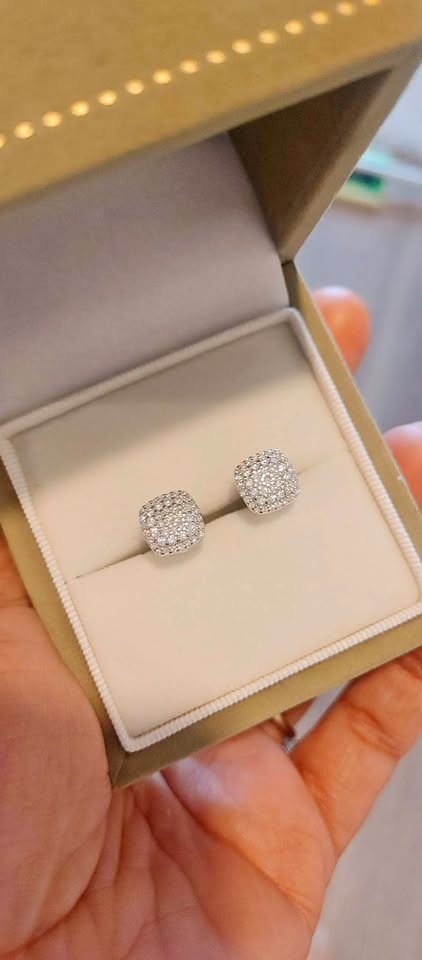 Brand new cluster vvs1 square unisex earring studs screw back