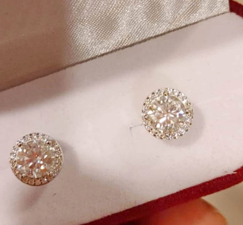 Brand new 2 ct certified round diamond cultivated