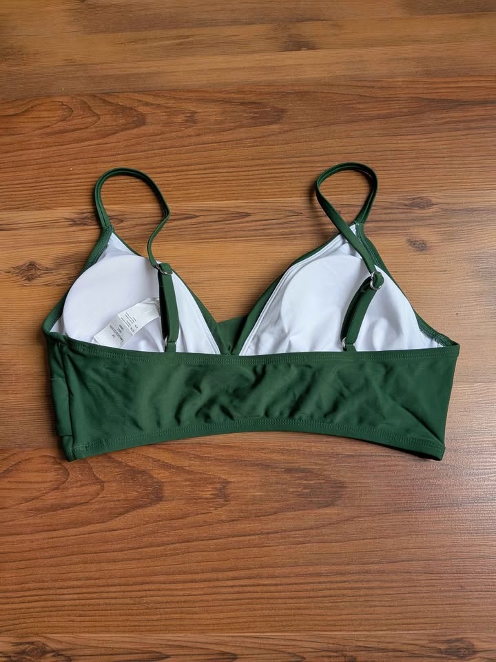 New Bikini Top - Size Medium - photo 3