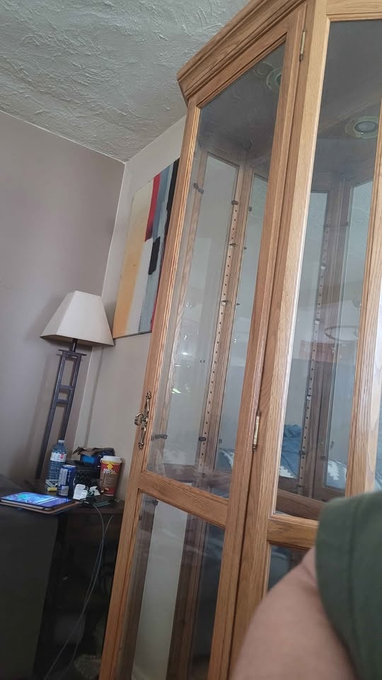 Illuminated Oak Glass Display Cabinet - photo 3