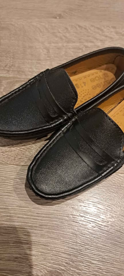 Kids Moccasins shoes- size 8 (4-5 yrs) - photo 4