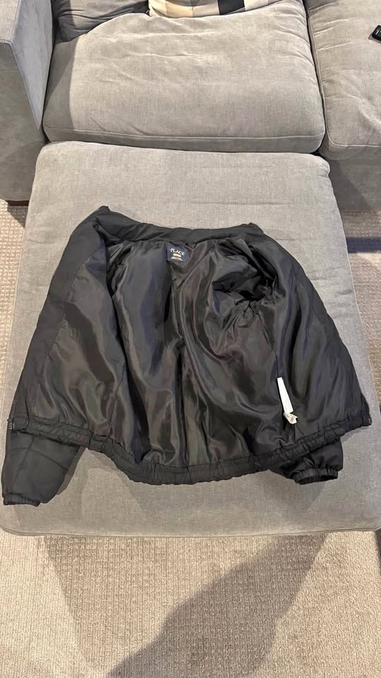 The Children’s Place Kids Jacket Size 10/12