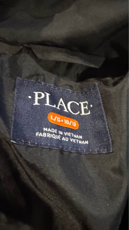 The Children’s Place Kids Jacket Size 10/12 - photo 3