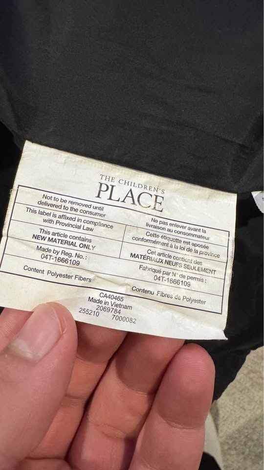 The Children’s Place Kids Jacket Size 10/12 - photo 4