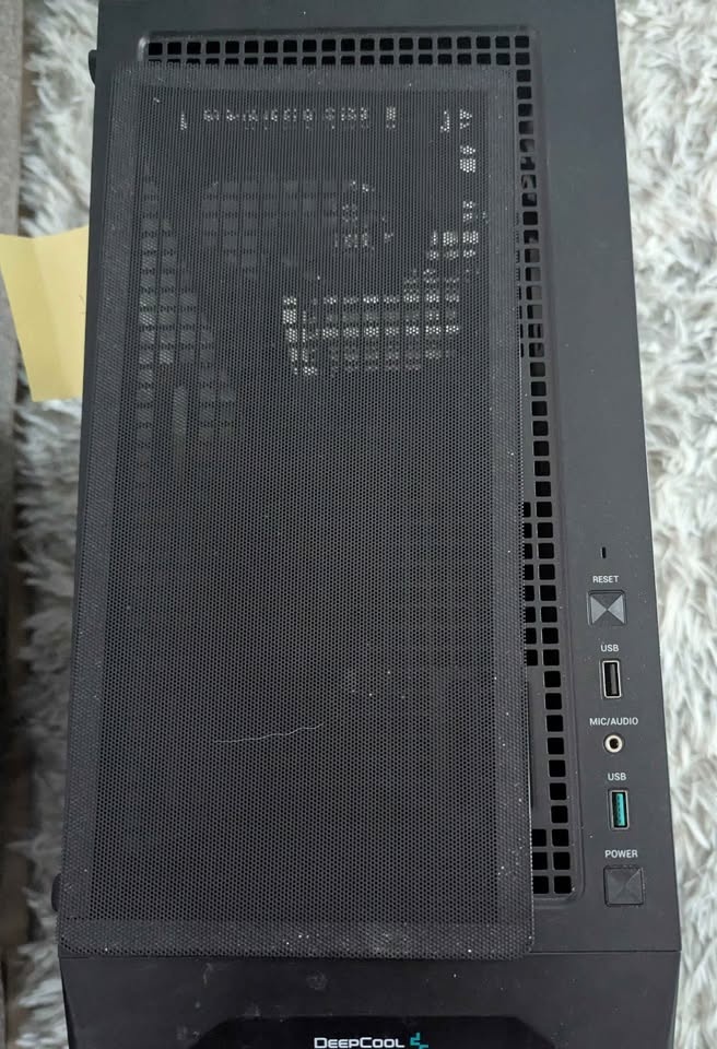 Deep Cool PC Case - Empty - Gently Used - photo 4