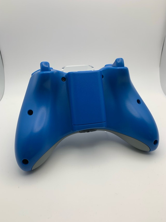 Limited Edition Blue Xbox 360 Controller - photo 2