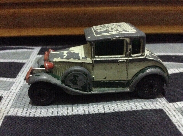 Super Rare Vintage Lesney Matchbox Model A Ford - Made in Englan