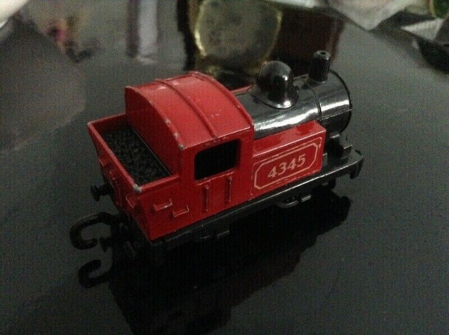 Vintage Lesney Matchbox Steam Loco Train Engine - Made in Englan - photo 3