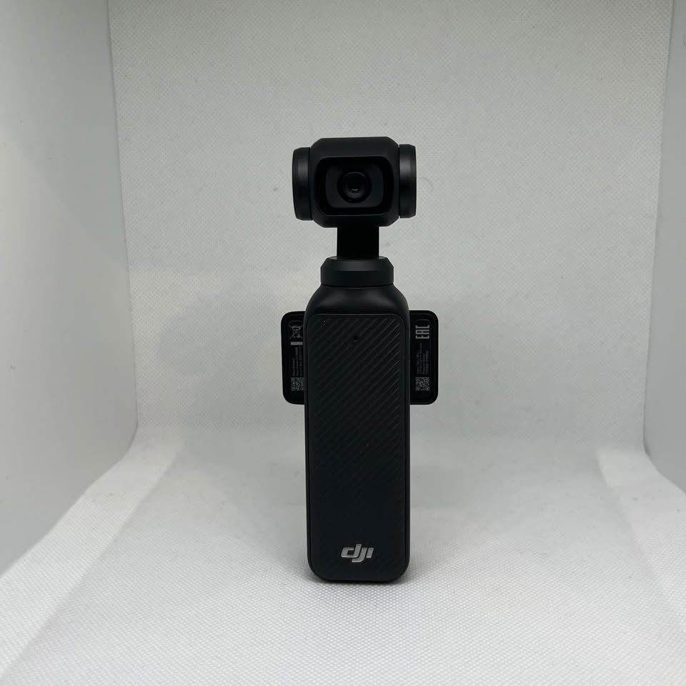 DJI Osmo Pocket 3 + Extras – ND Filters, Case, Battery Grips - photo 4