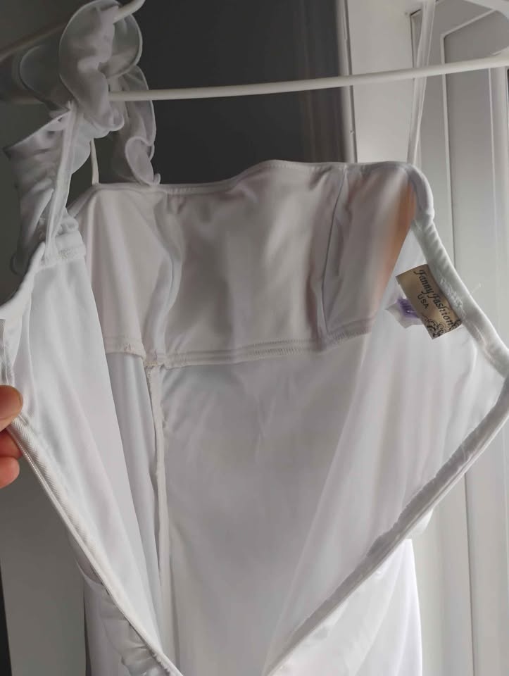 Wedding dress size small - photo 3