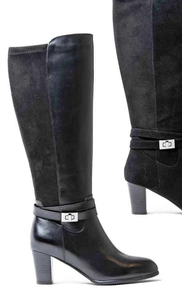 Women's boots black leather waterproof size 10