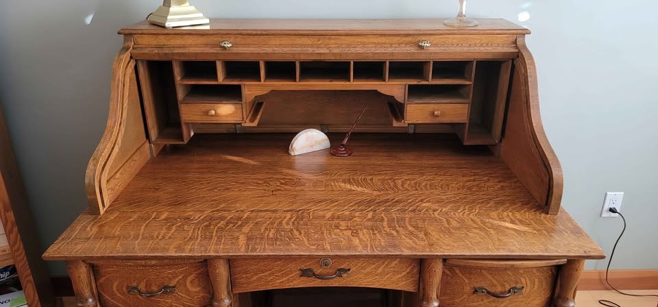 Antique Solid Oak Rolltop Desk - photo 2