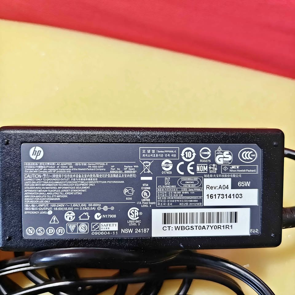 HP 65W Laptop Charger AC Adapter PPP009L-E