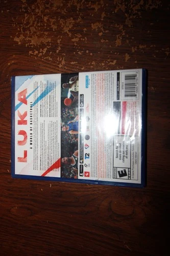 NBA 2K22 PS5 - Brand New Sealed Luka Doncic - photo 2