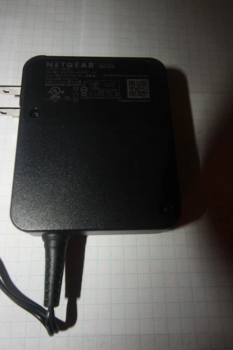 Netgear AD2003F10 19V 3.16A Power Supply AC Adapter - photo 2