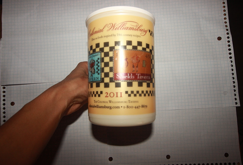Whirley DrinkWorks Colonial Williamsburg Mug 2011 Coke Cola Plas - photo 5