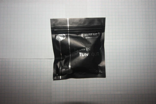 DELTA Airlines Studio "Plug In Tune Out" Earbuds