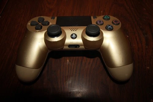 Sony PS4 Dualshock 4 Wireless Controller Gold