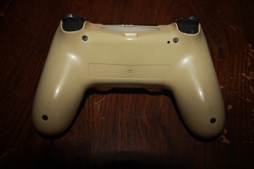 Sony PS4 Dualshock 4 Wireless Controller Gold - photo 2