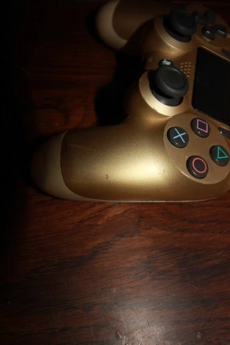 Sony PS4 Dualshock 4 Wireless Controller Gold - photo 3