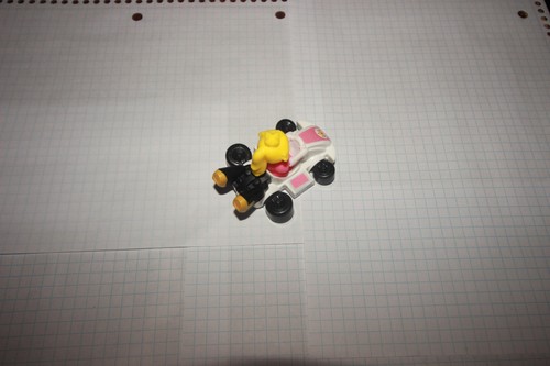 McDonald’s Happy Meal 2024 Mario Kart #2 Peach Kart Toy - photo 2