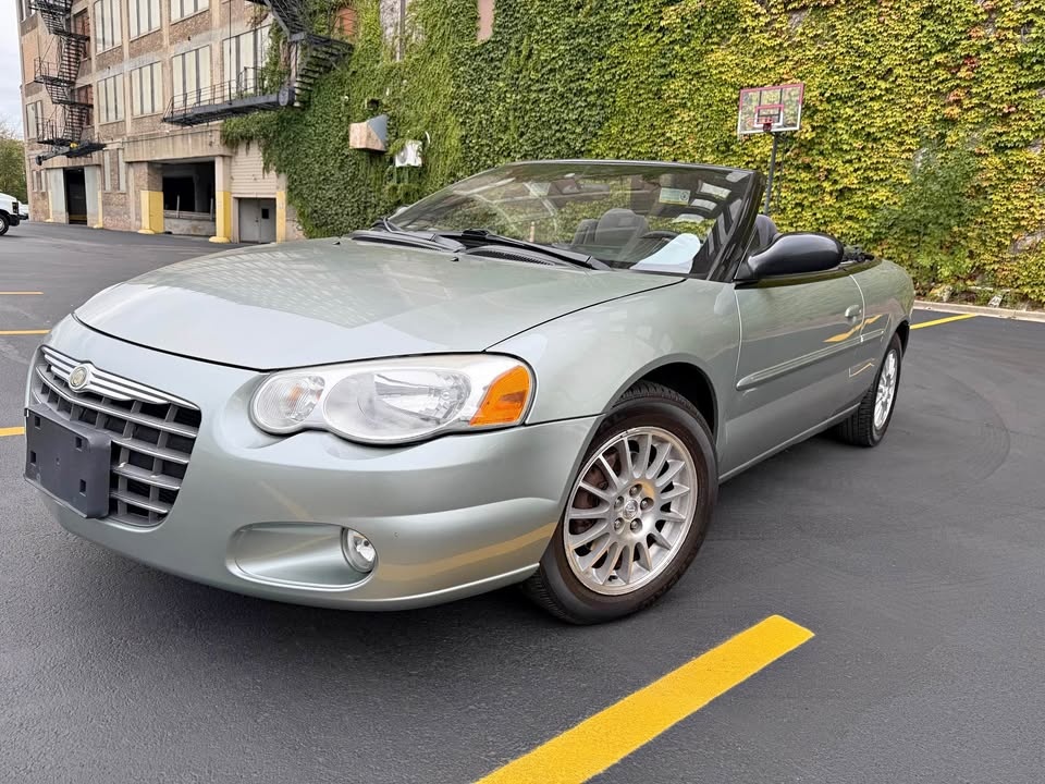 2006 Chrysler Sebring Touring Convertible 2D