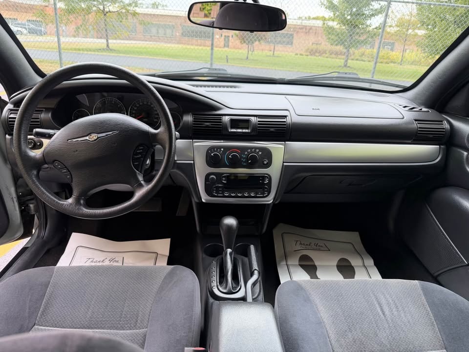 2006 Chrysler Sebring Touring Convertible 2D - photo 5