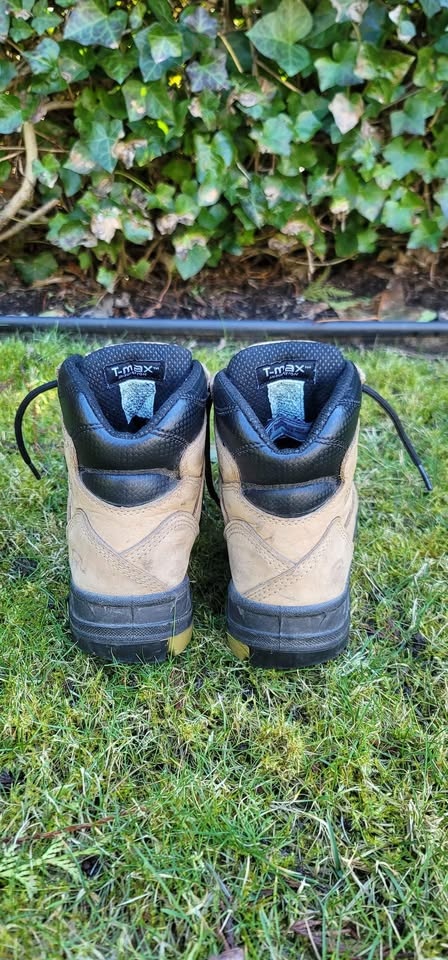 Women's Steel Toe Boots Size 7.5 - photo 4