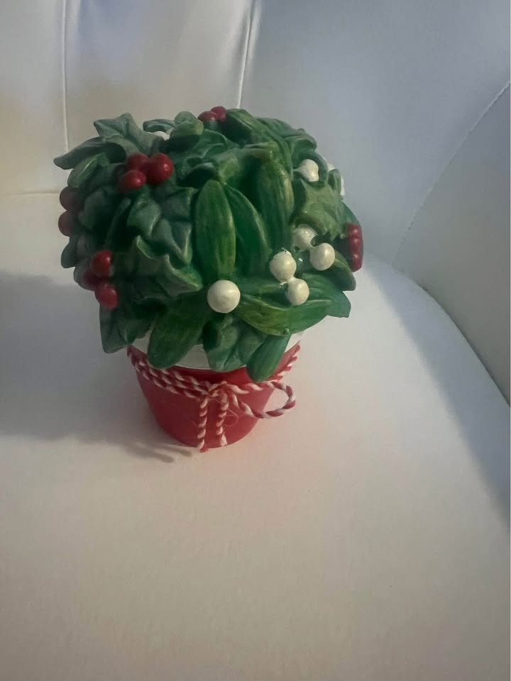 Christmas Ceramic Mistletoe Home Decor - photo 2