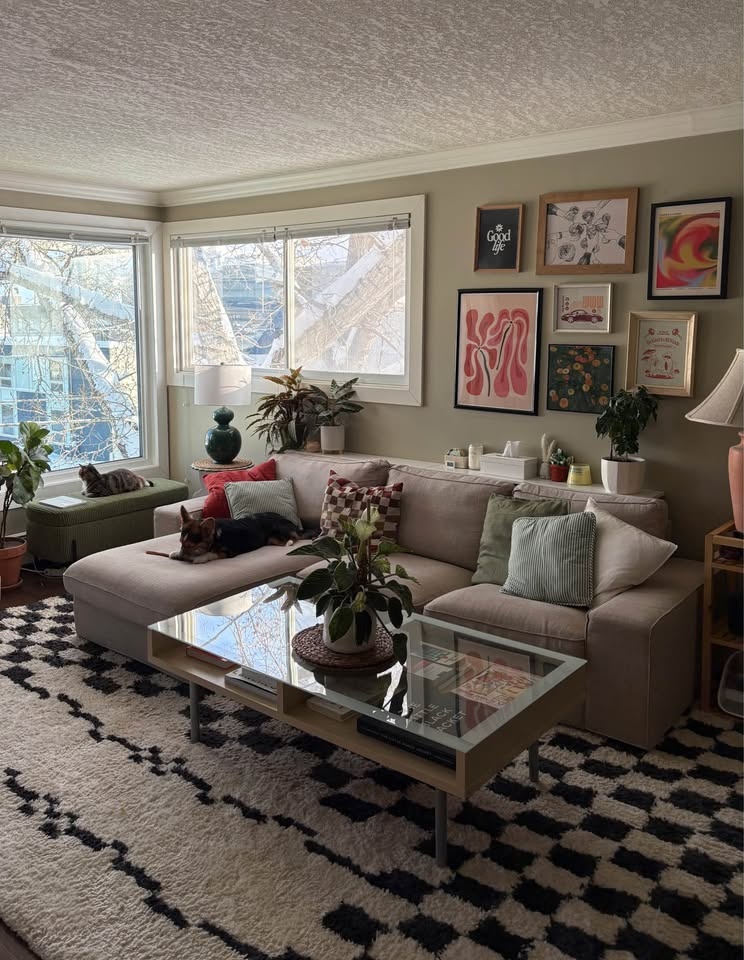 TV Stand & Coffee Table - photo 2
