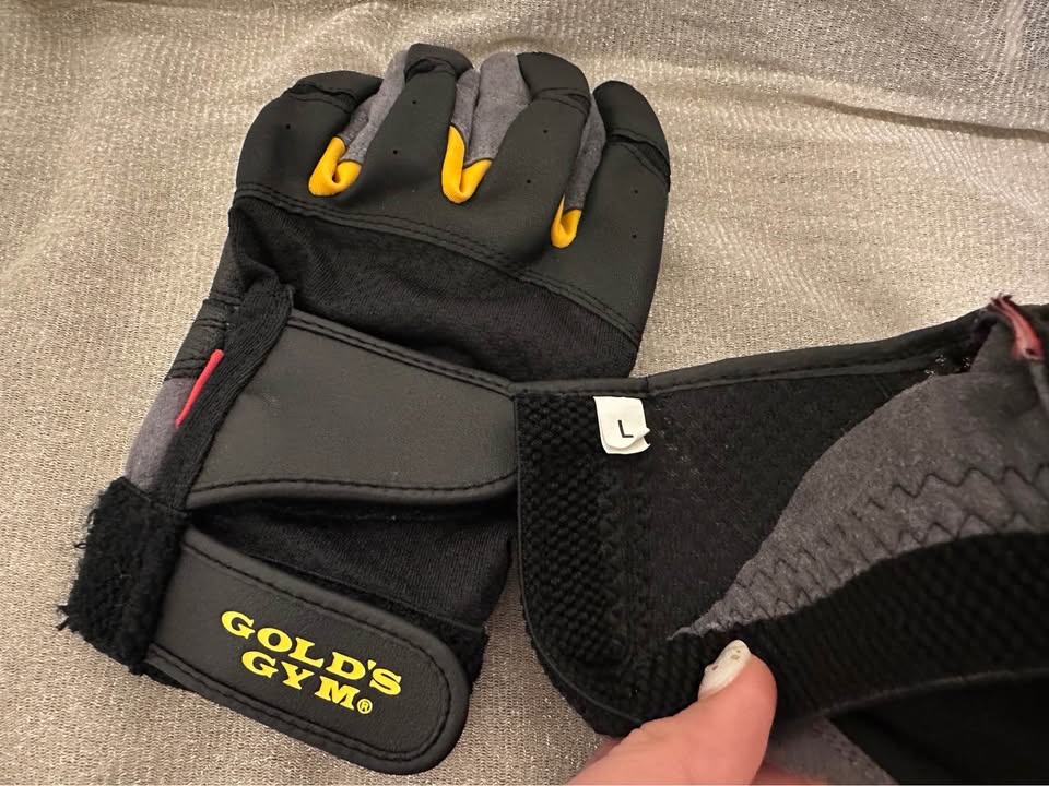 Professional Training Gloves from gold's gym - photo 2
