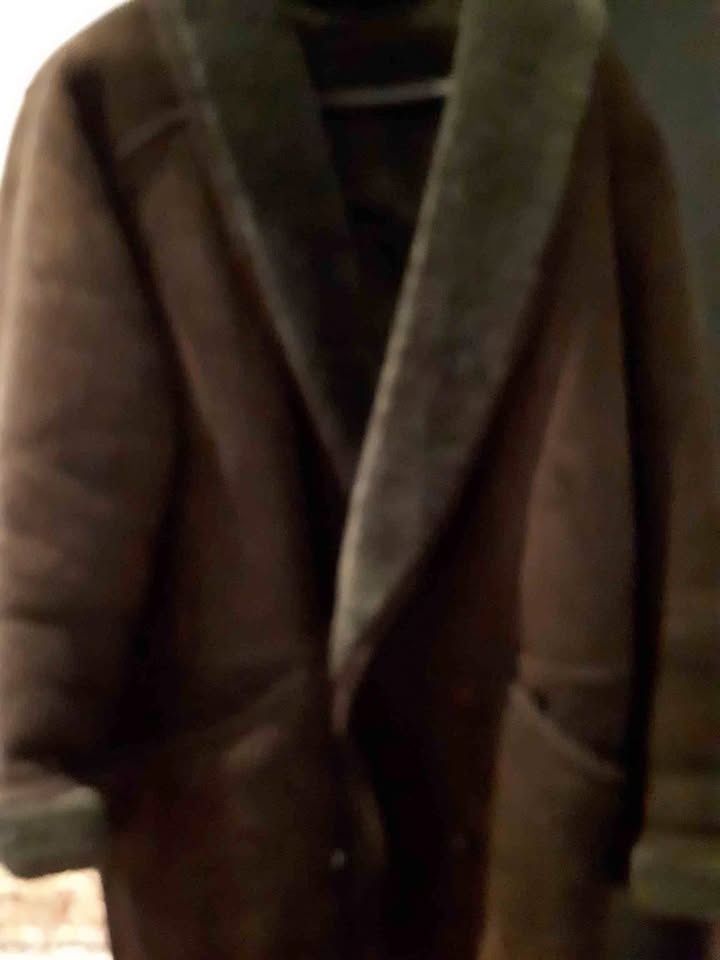 WOMAN'S COAT