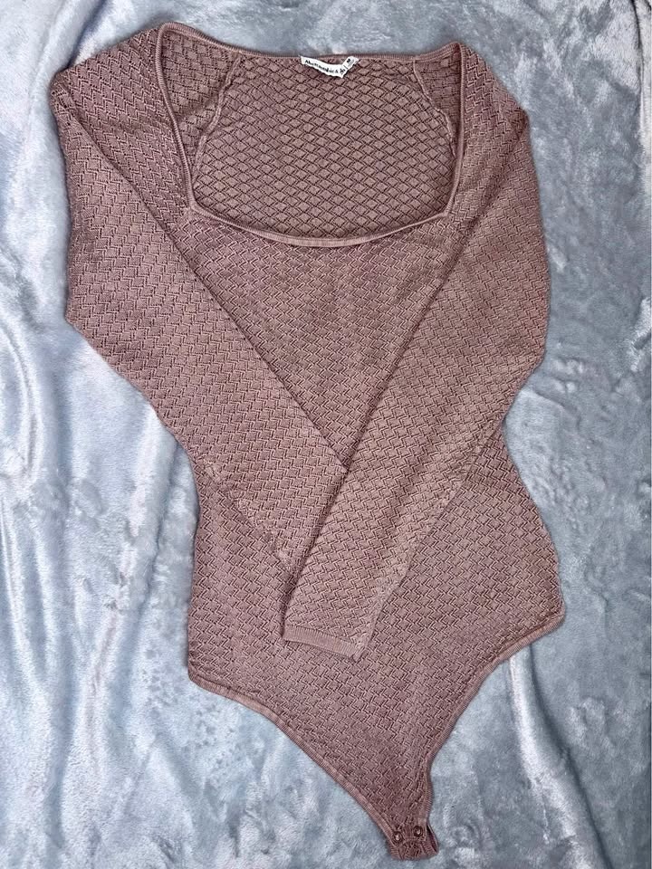 Abercrombie & Fitch Knit Square Neck Bodysuit