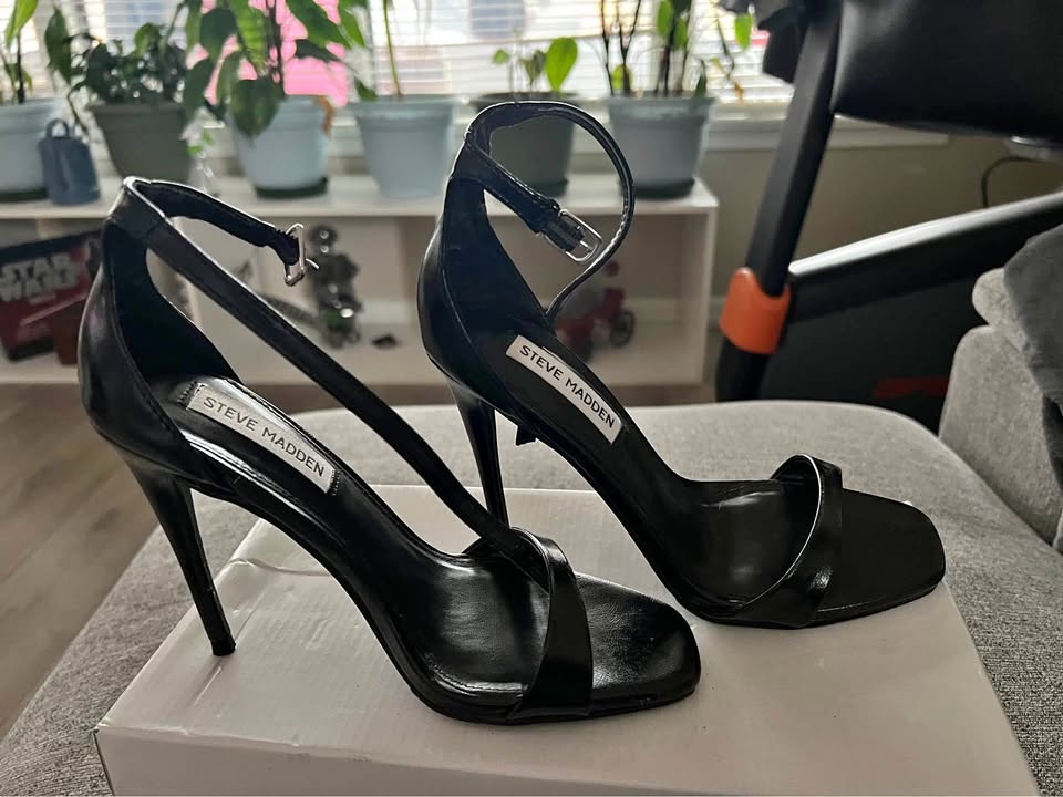 Steve Madden Women High Heels