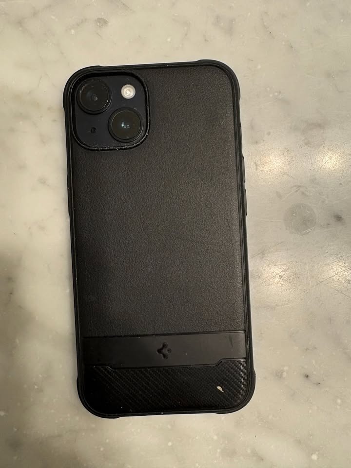 Unlocked iPhone 14 128GB Midnight - photo 2