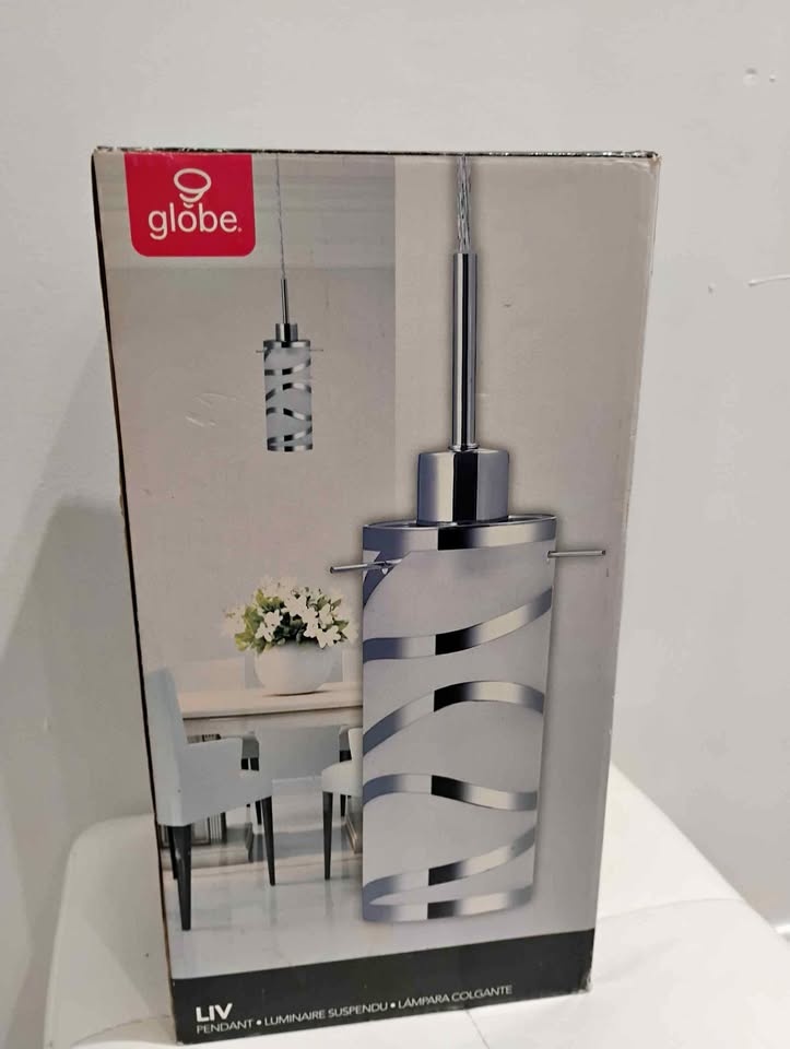 Pendant light