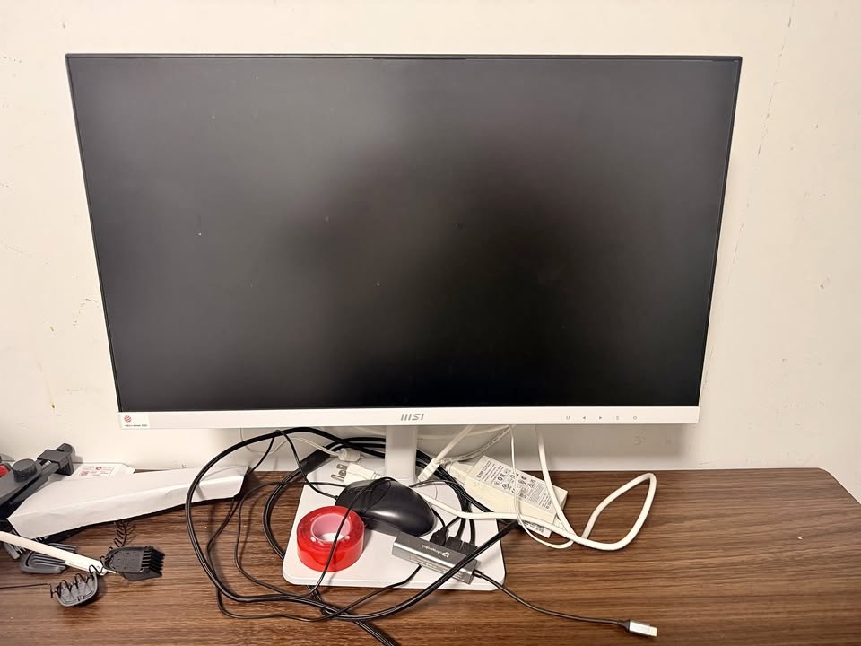 MSI Desktop Monitor – Used Like New! 23-24 Inch