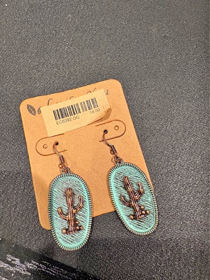 Lucky You Earring Lot