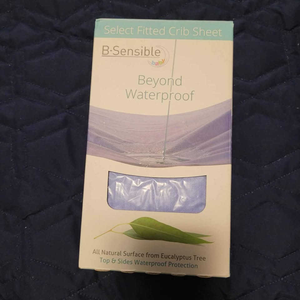 2 Stage Crib Mattress w/ Protectors & Sheet - photo 5