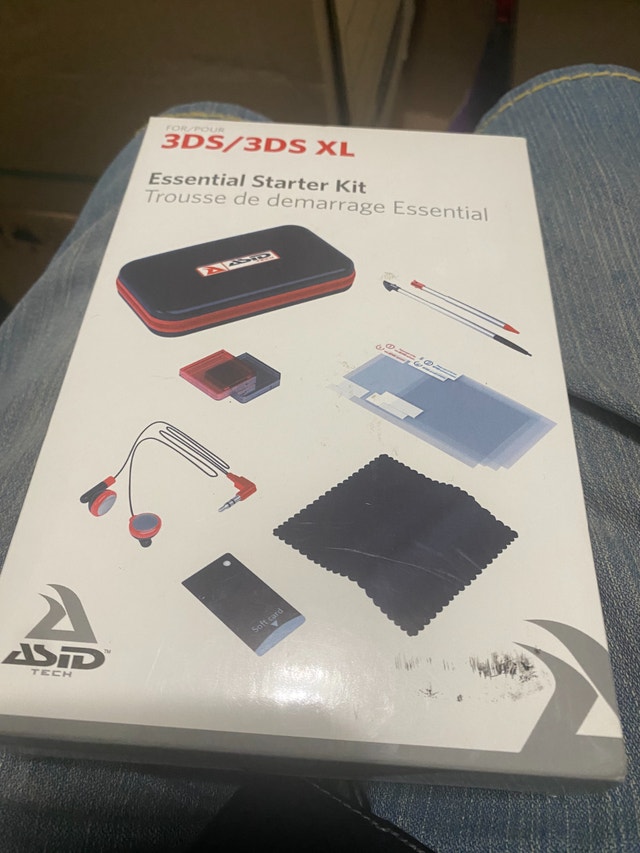 Nintendo DS Starter Kit - photo 2