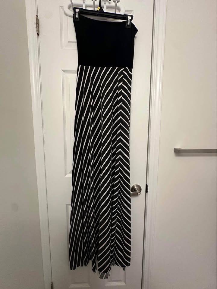 Black and White Strapless Maxi Dress - photo 2
