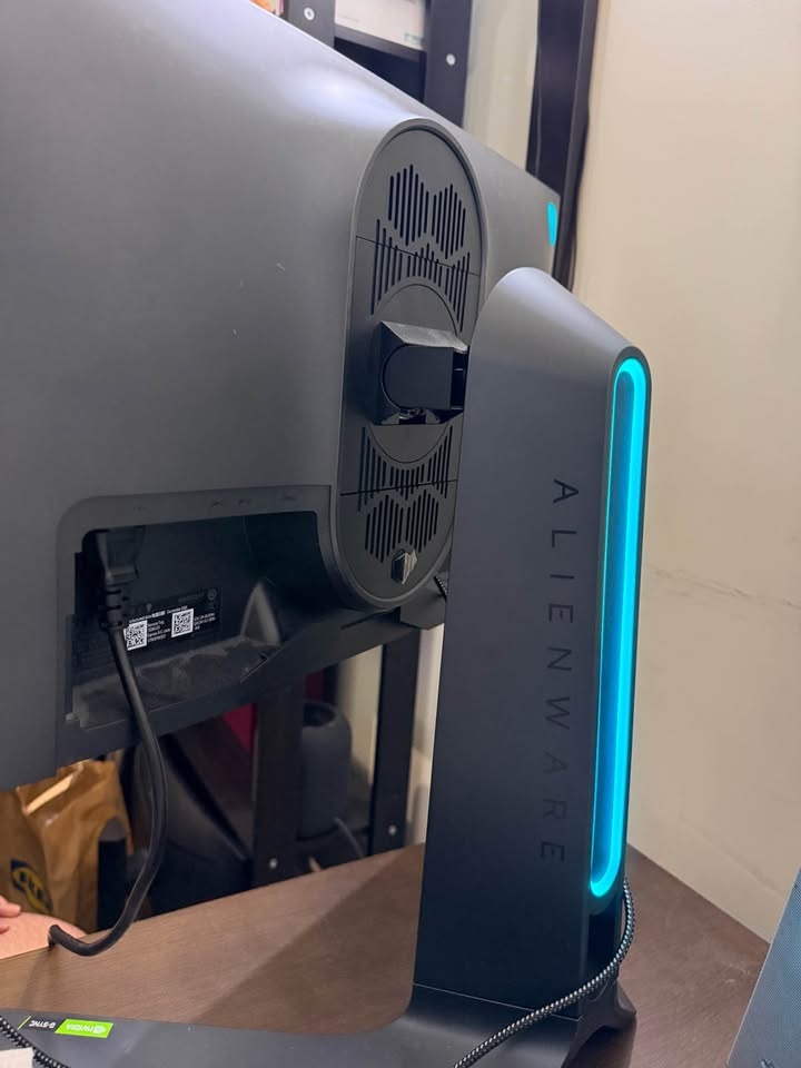 Alienware 25” Gaming Monitor AW2521HF - photo 3