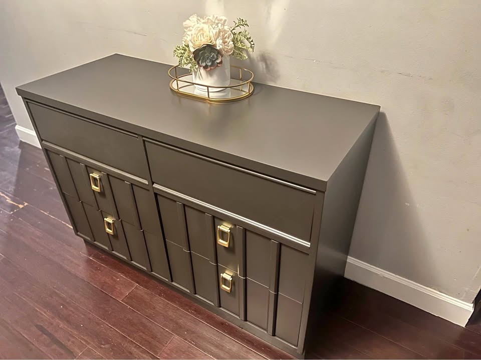 Black 6-Drawer Dresser with Gold Hardware