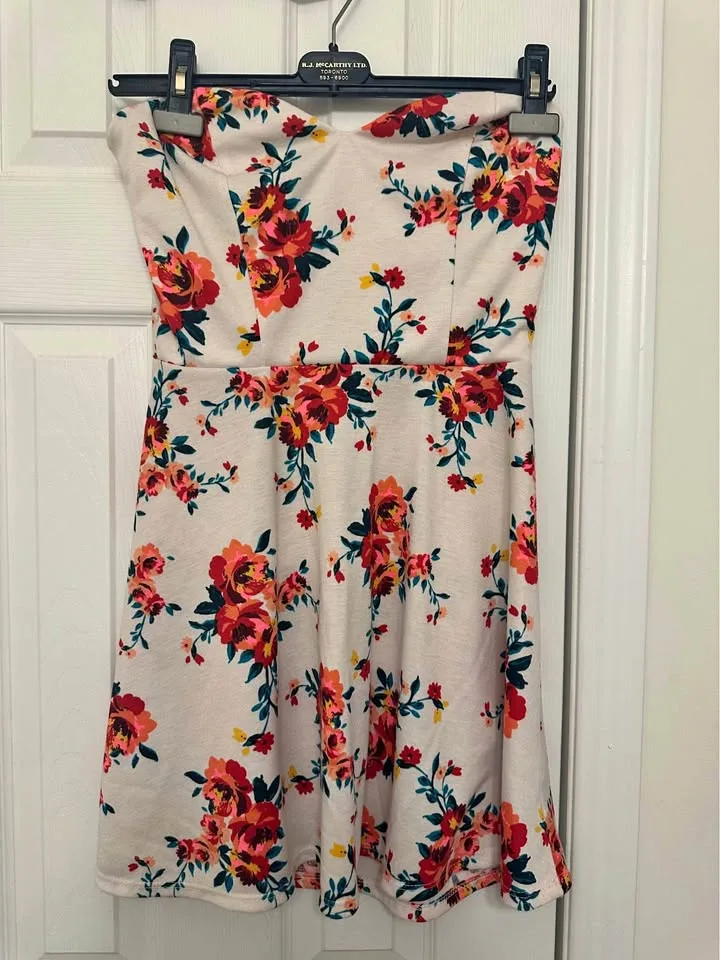 Flower Strapless Dress thumbnail